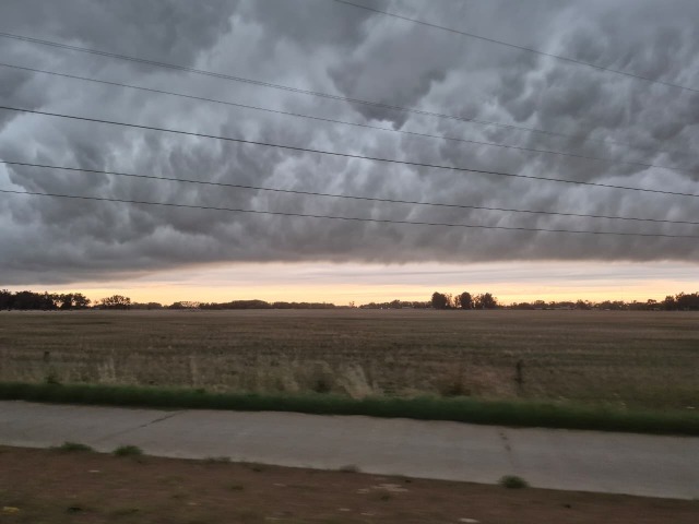 Este martes tambi�n amaneci� con alerta naranja